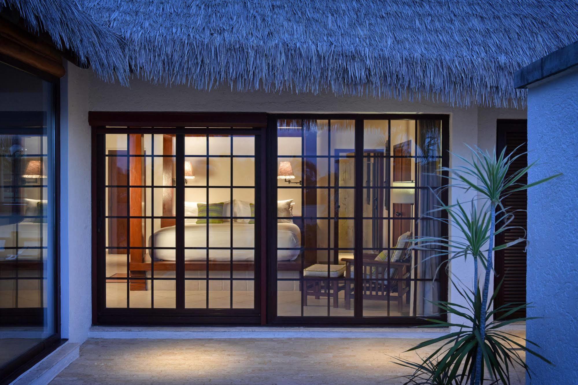 Villa Paradise