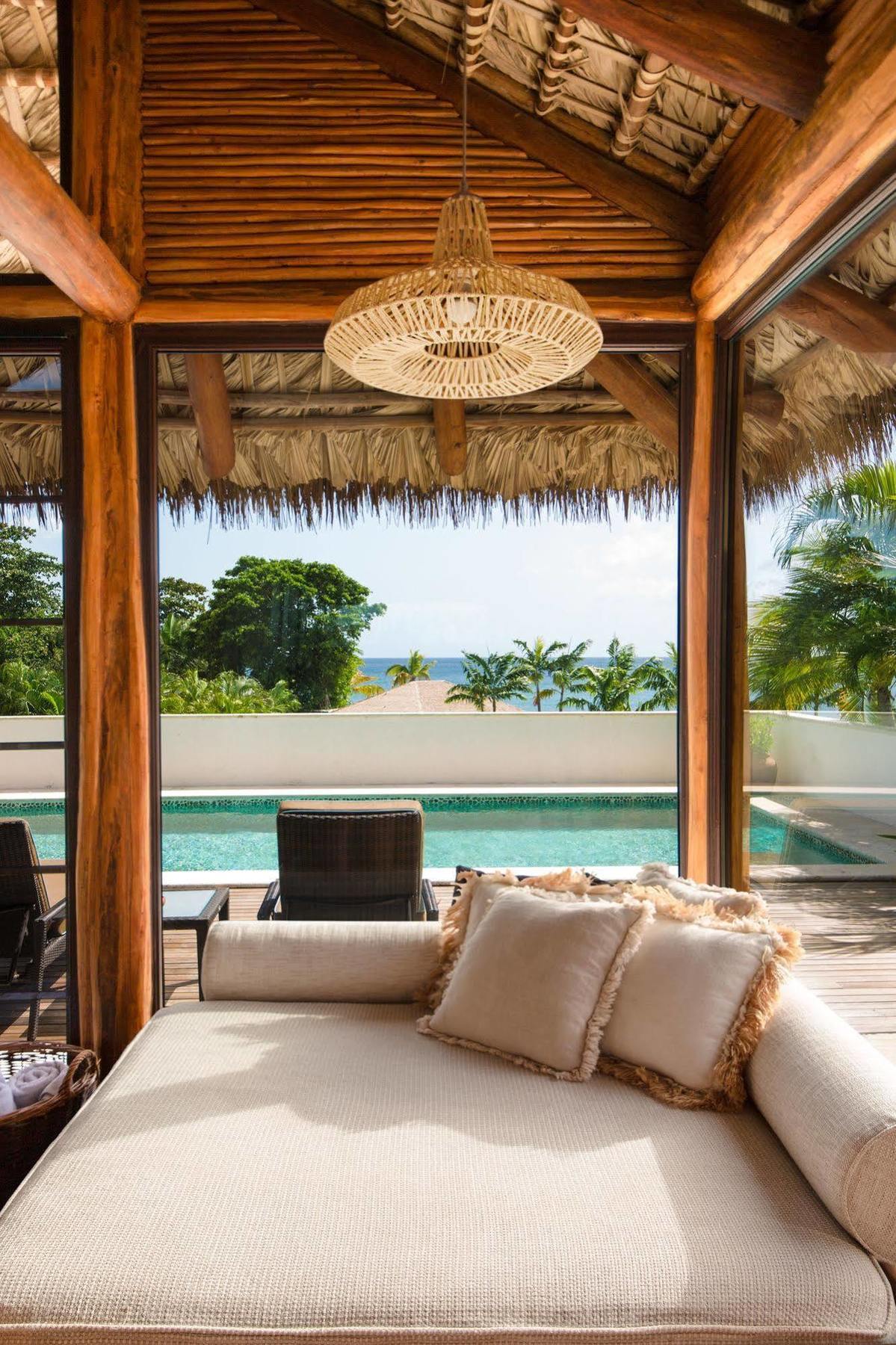 Villa Paradise *