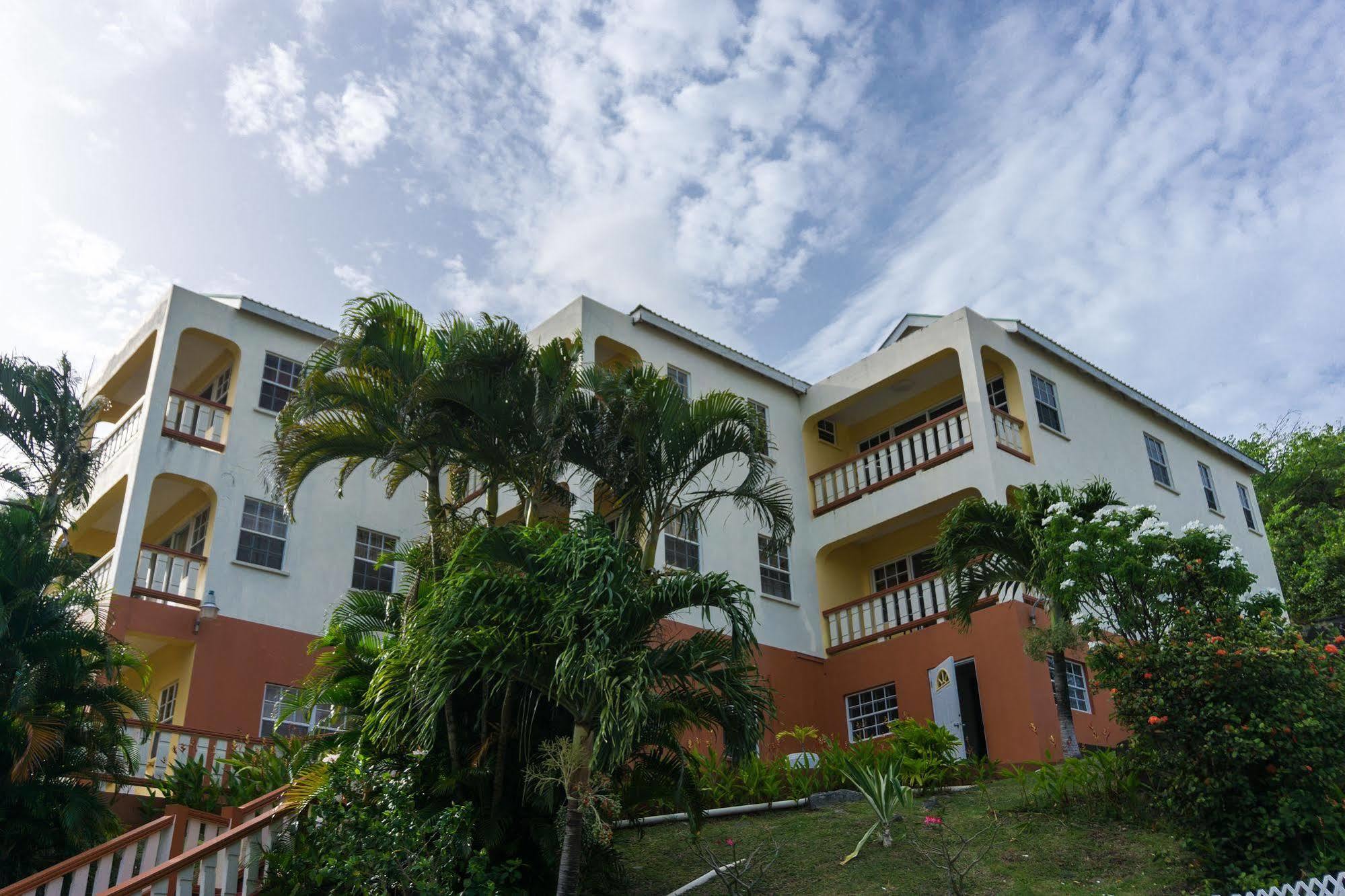 Hotel Hillside