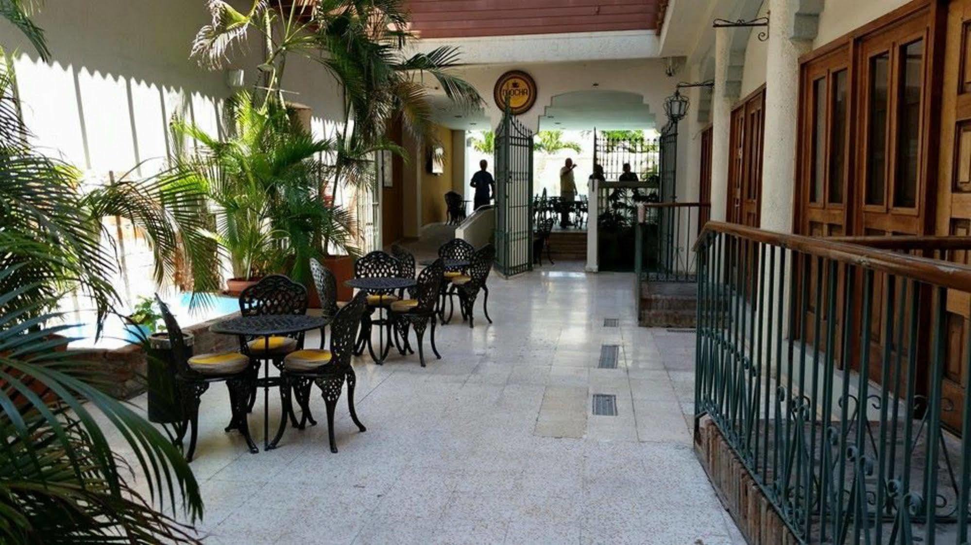 Melia Hotel 4*