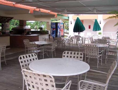 Perichi's Hotel Cabo Rojo
