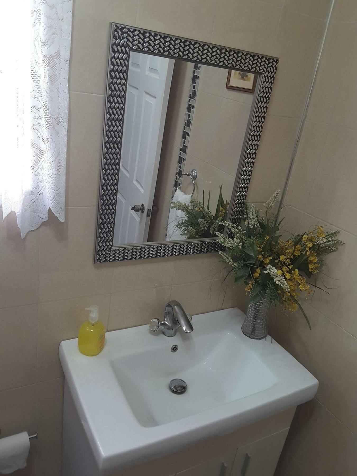 Guest house Cazwin 3*
