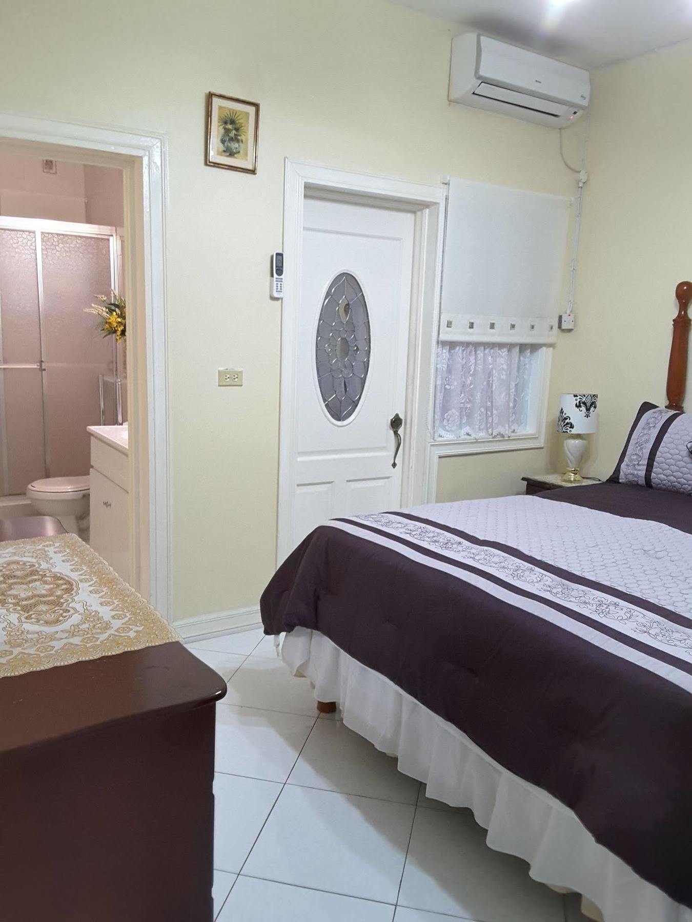 Cazwin Montego Bay