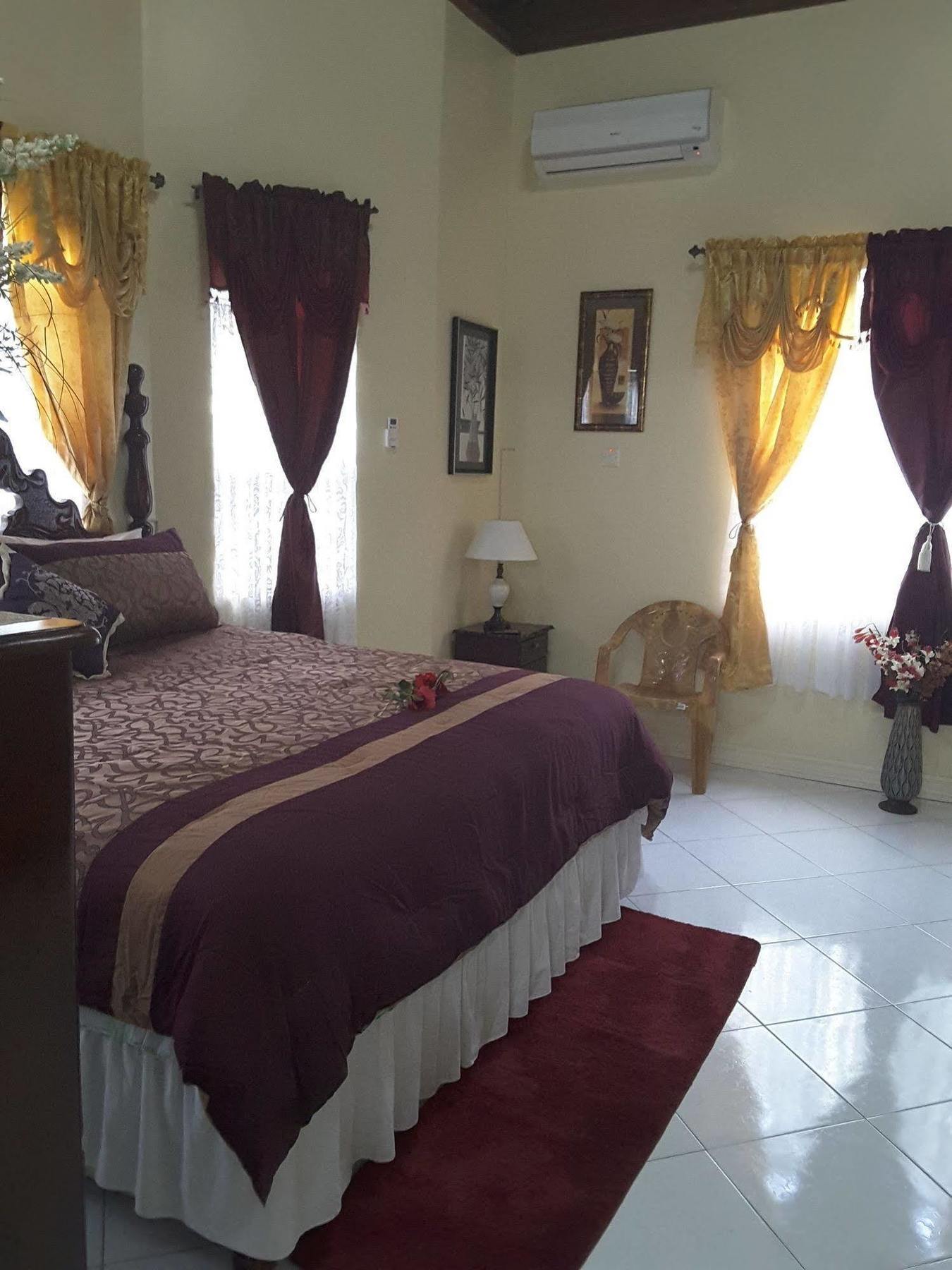 Guest house Cazwin 3*
