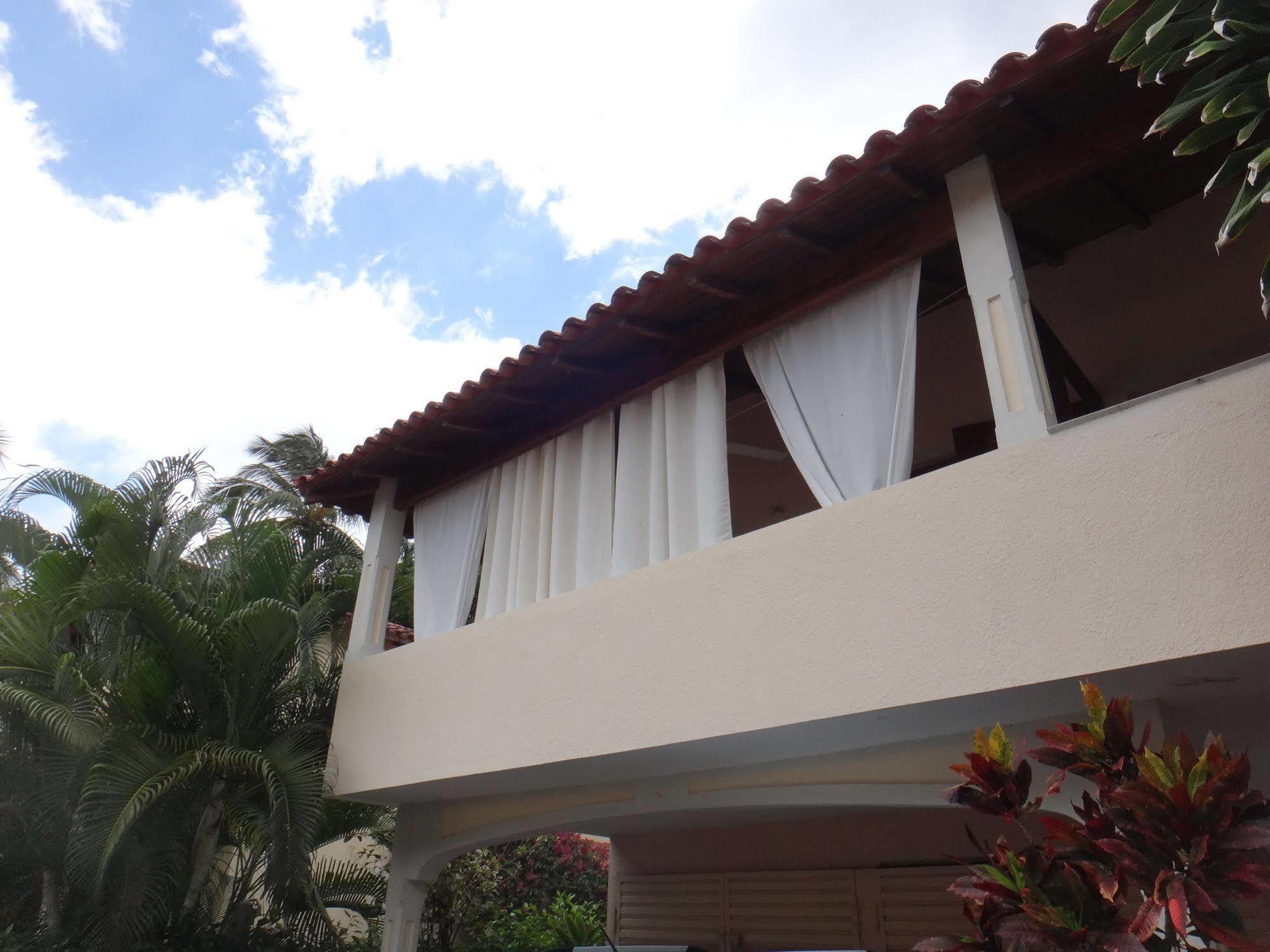 La Cortesana Residencial 2*