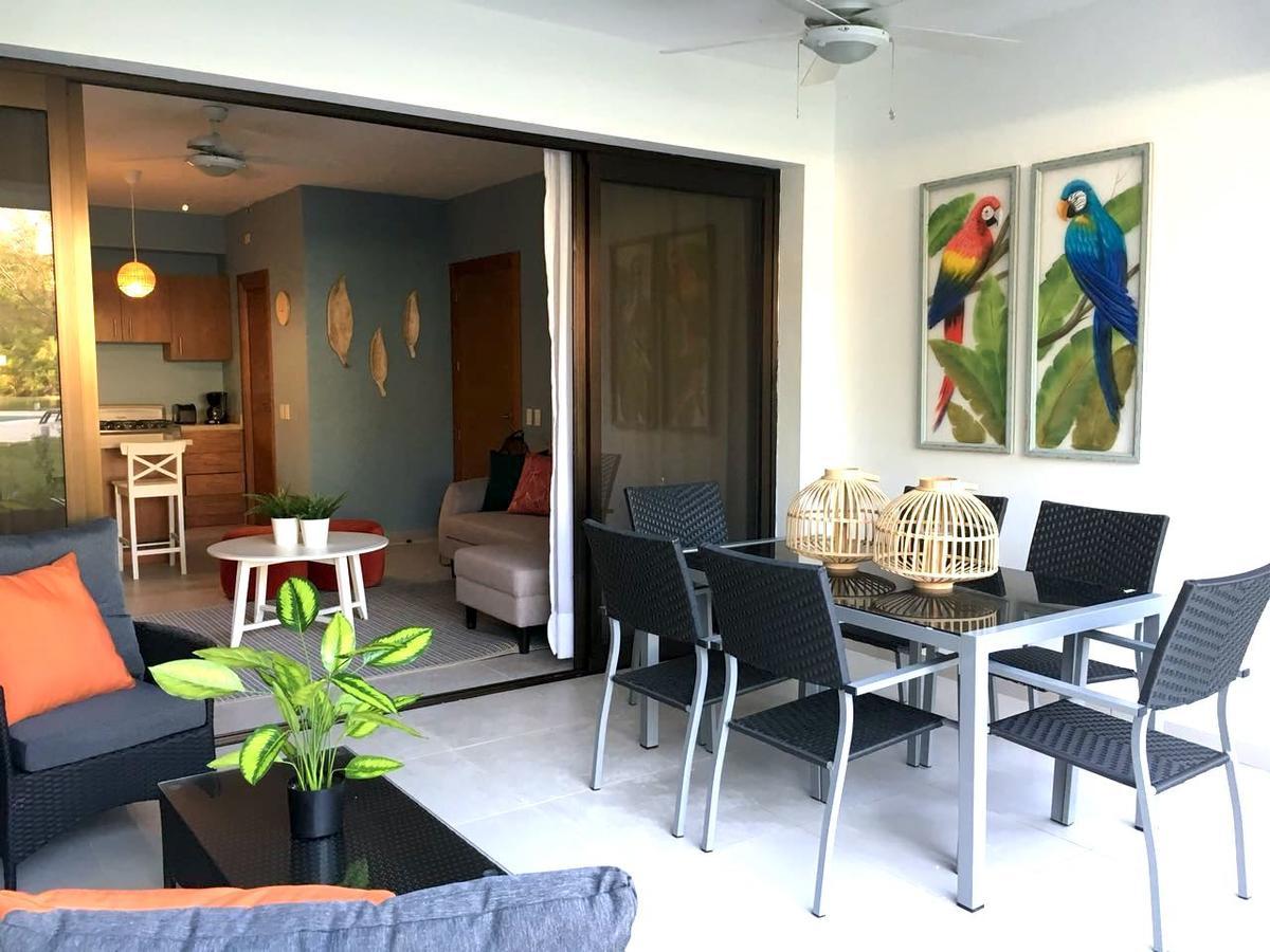 Tropikos Apartment *