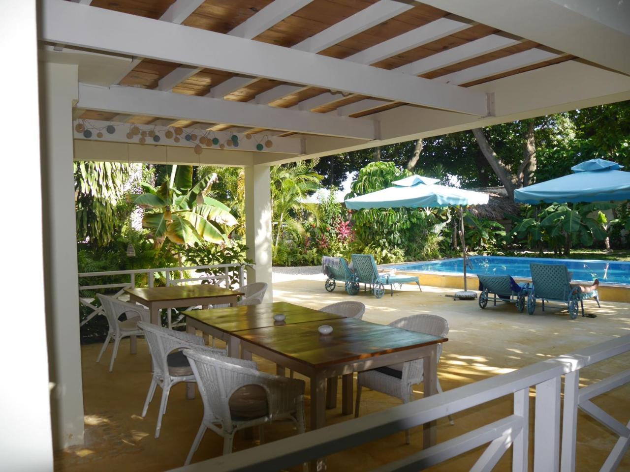 Piratas Del Caribe 5*