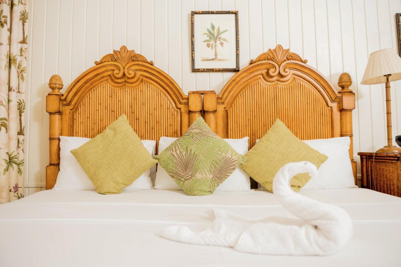 Grenadine House Hotel