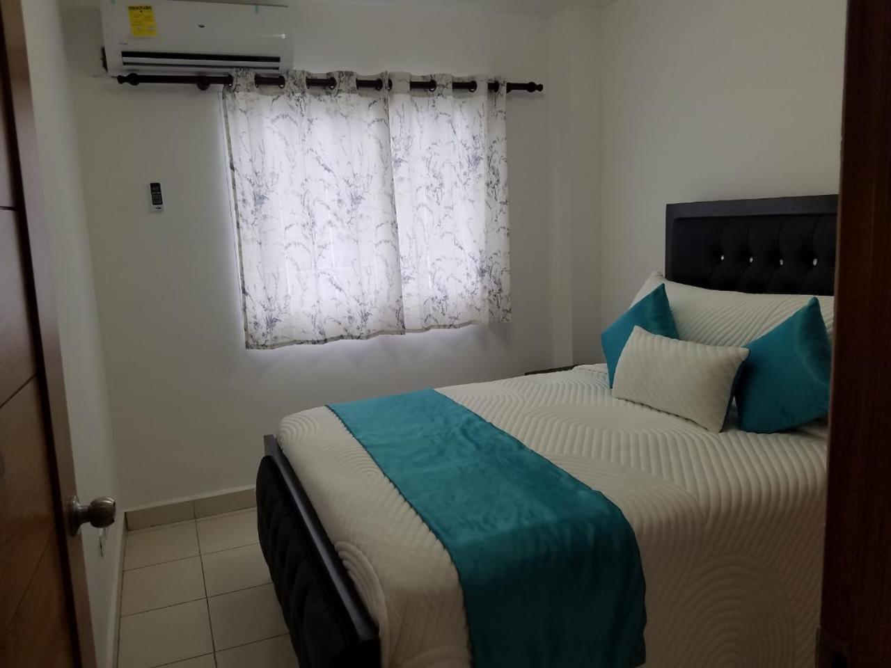 Aprtamento Deluxe Santiago, Residencial Palma Real R402 Apartment