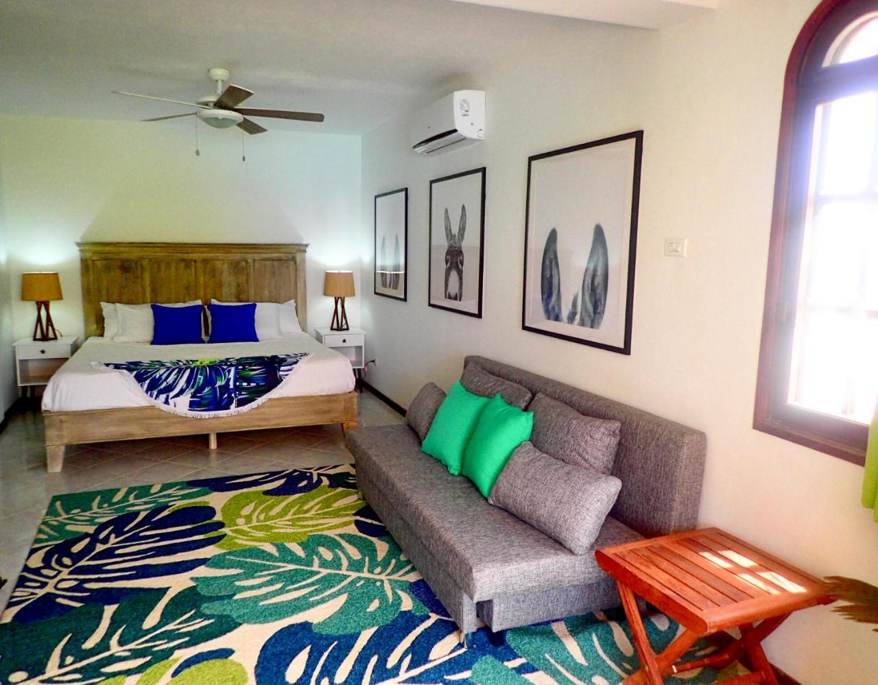 The Laughing Seahorse Guest house *
