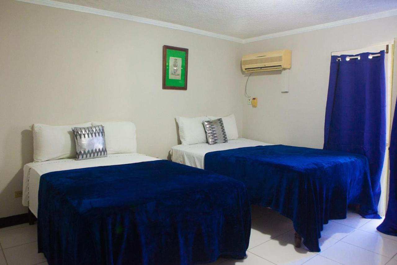 Caribic House Montego Bay