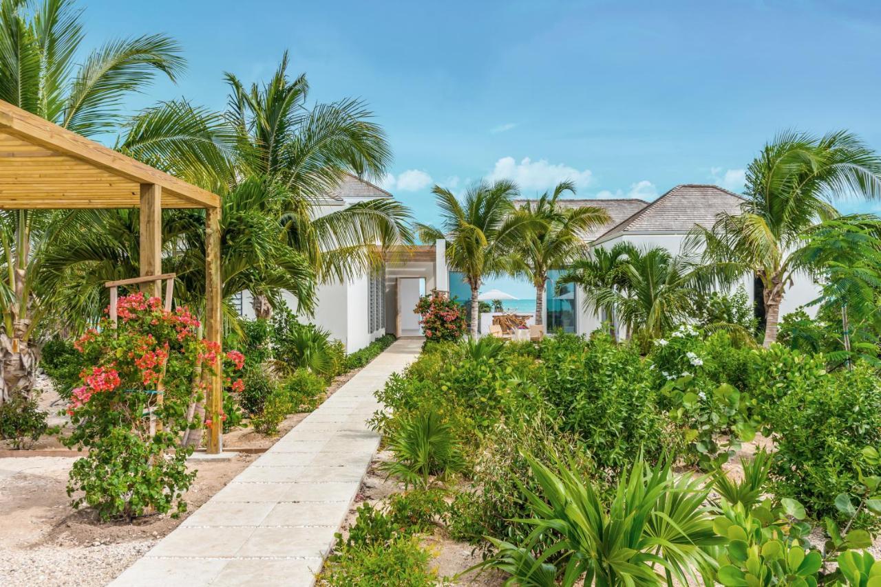 Enclave 3* Grace Bay
