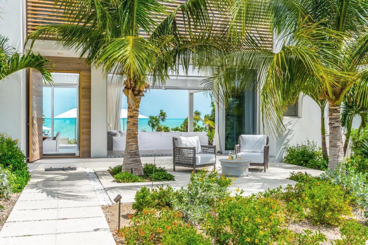 Enclave Grace Bay