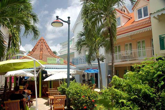 Apartment Village Creole