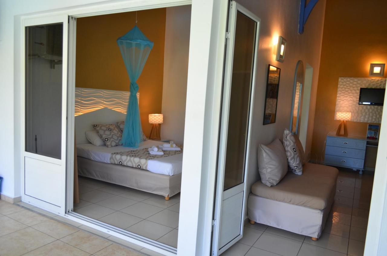 Tropicana Suites Aparthotel 4*