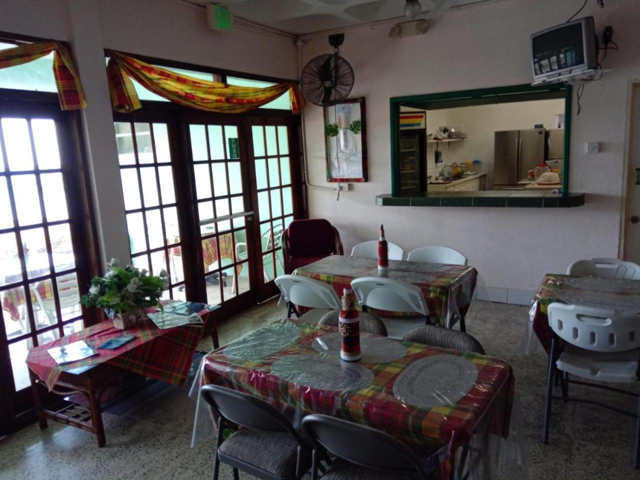 Aanola Aparthotel Castries