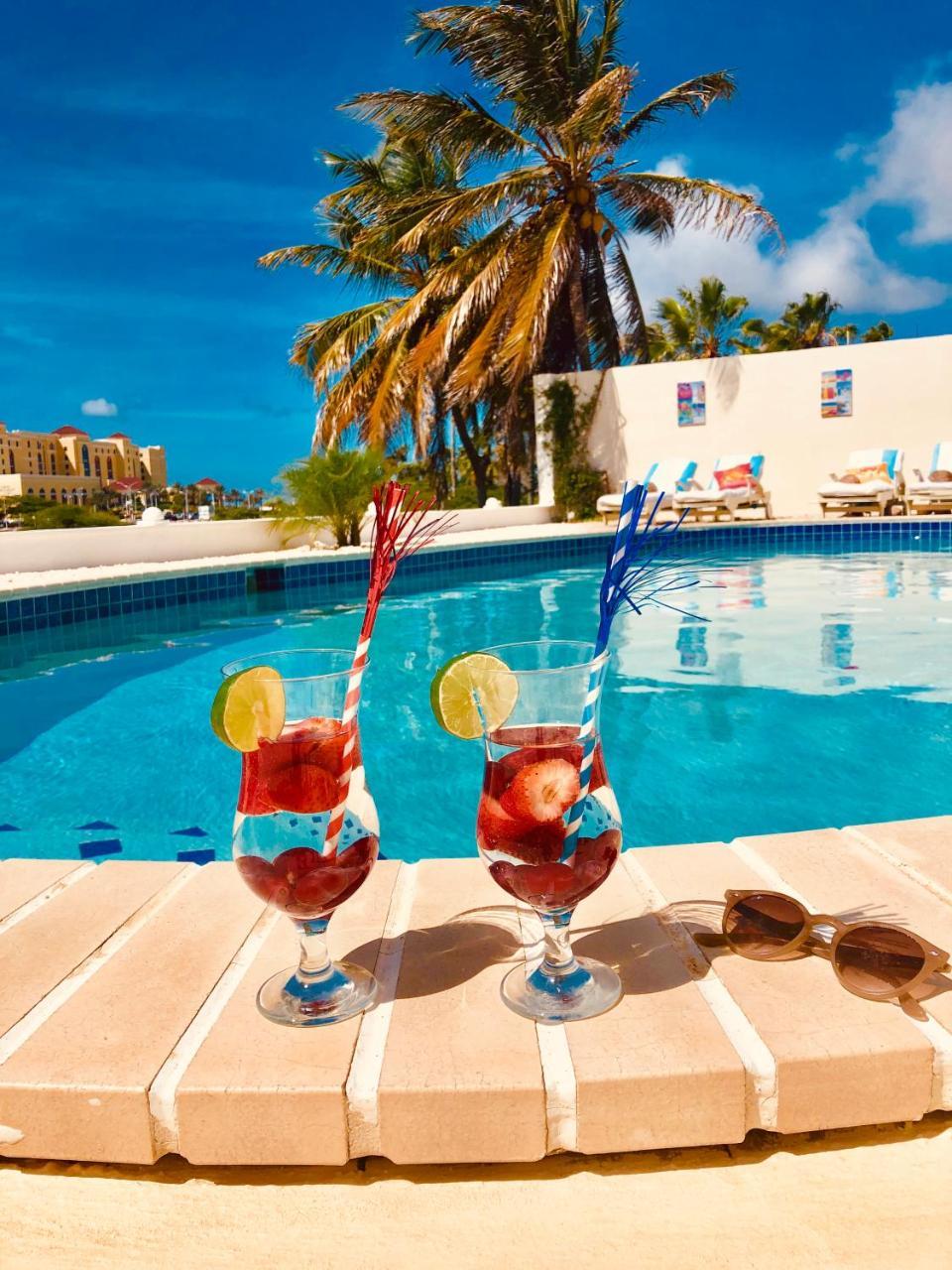 Karibu Aruba Boutique Hotel Palm Beach