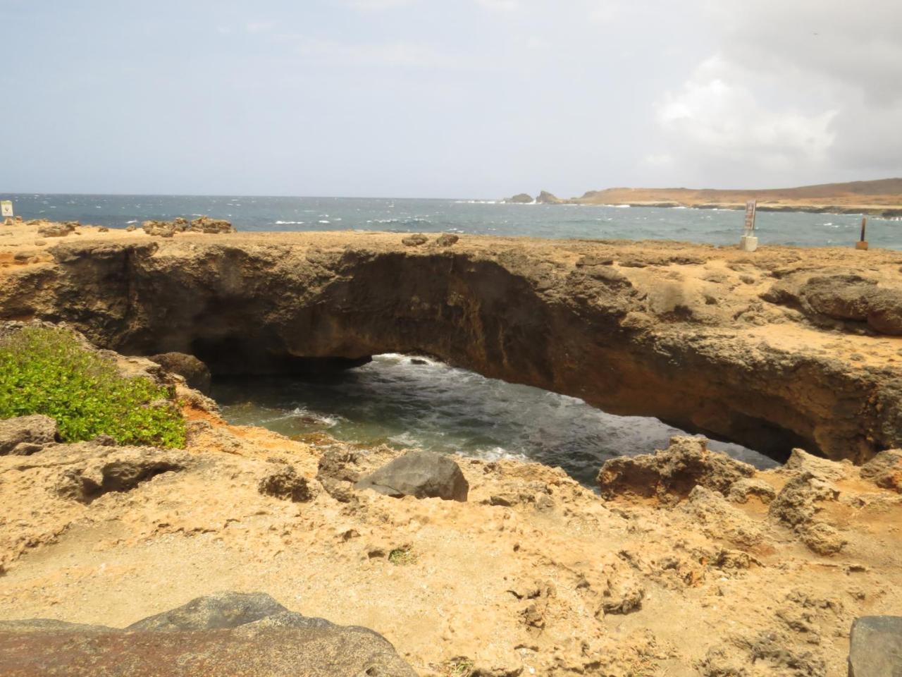 Karibu Aruba Boutique Palm Beach