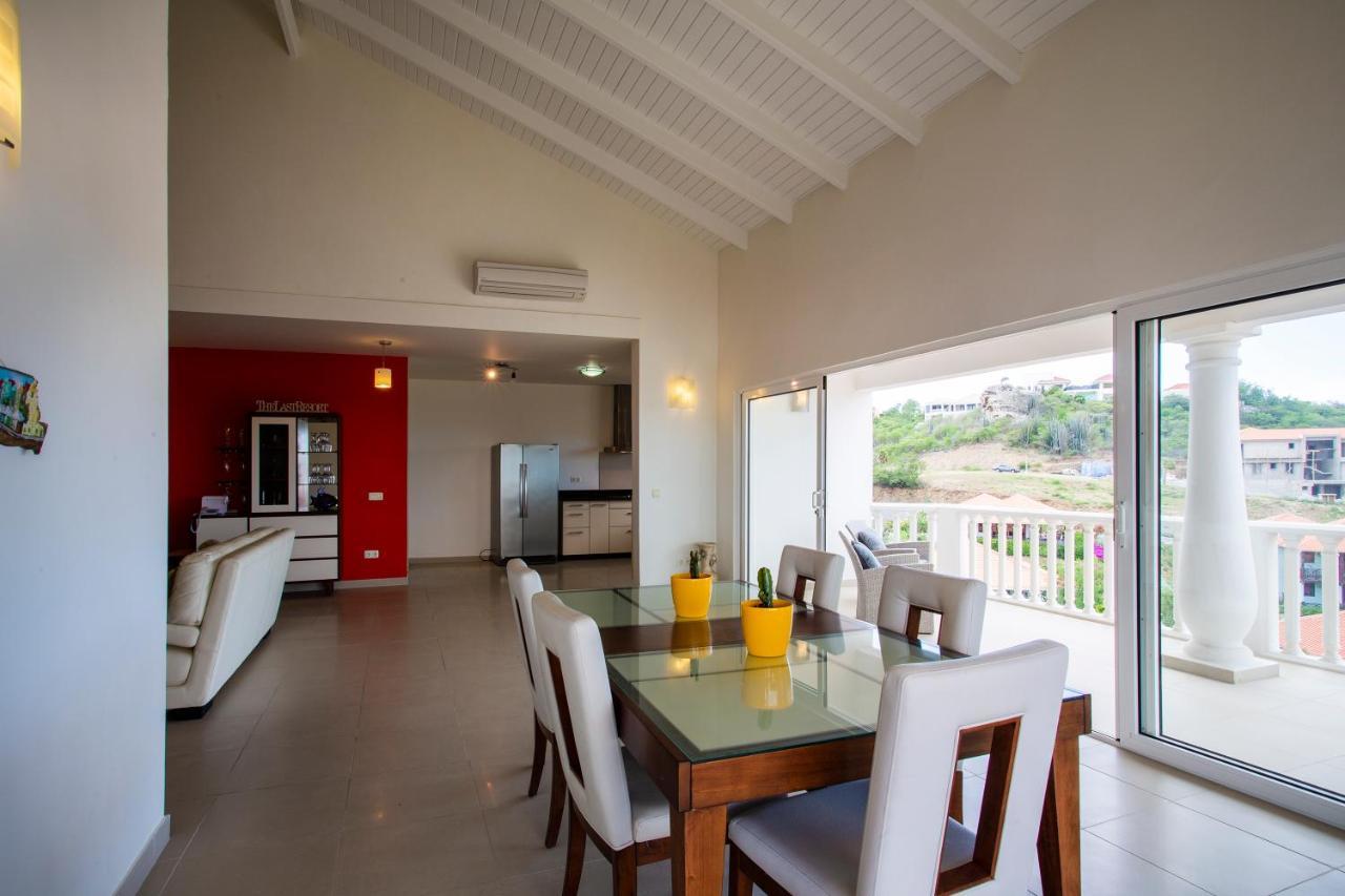 Blue Bay Apartment