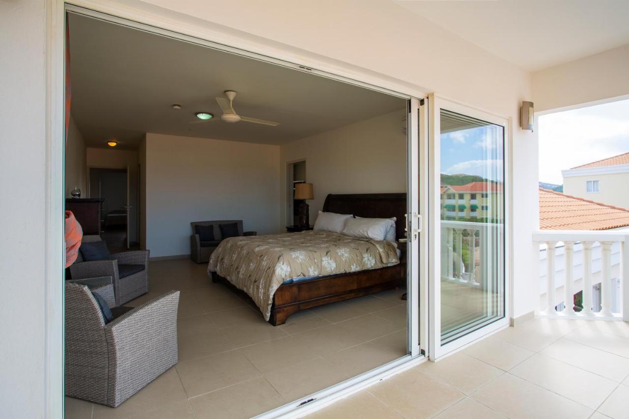 Apartment Blue Bay Sint Michiel