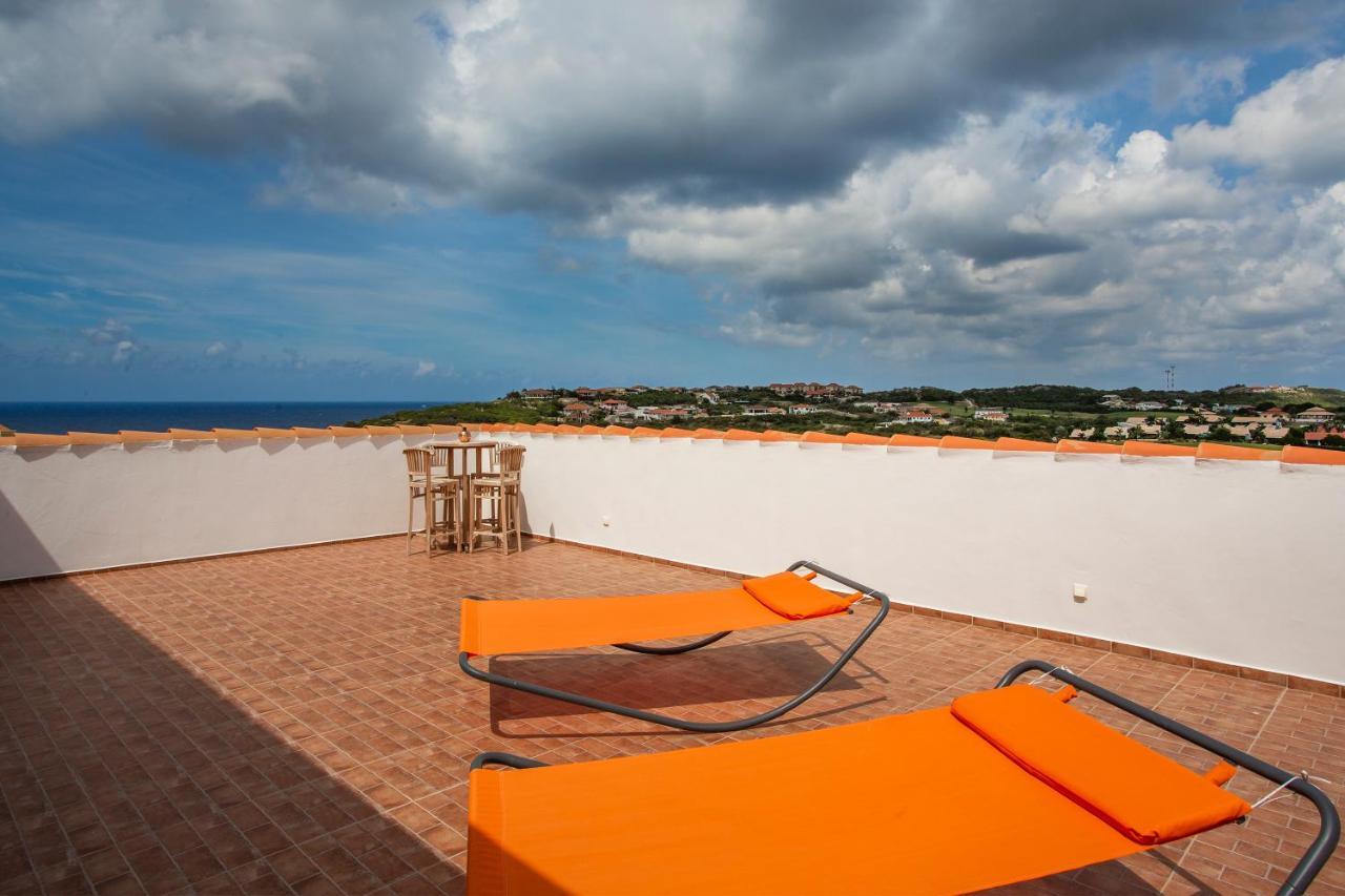 Blue Bay Apartment *