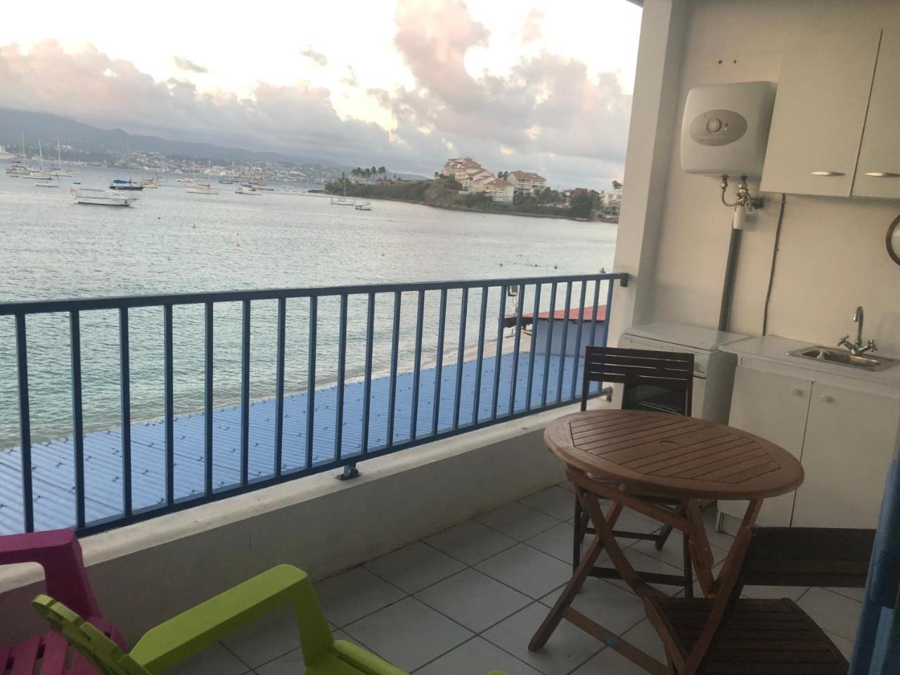 Apartment Les Pieds Dans L'eau