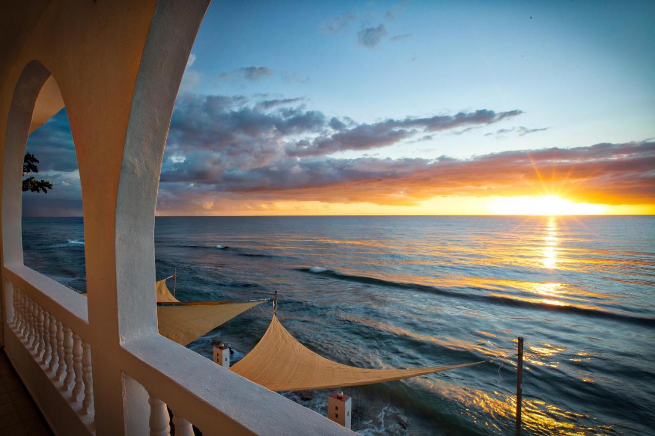 Hotel Coconut Palms 2*