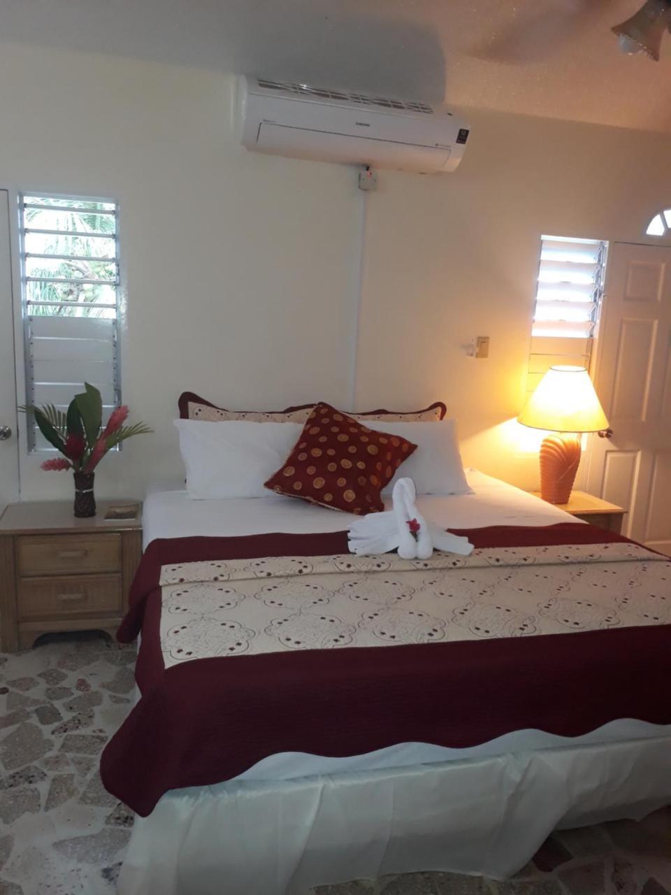 Inn Paradise