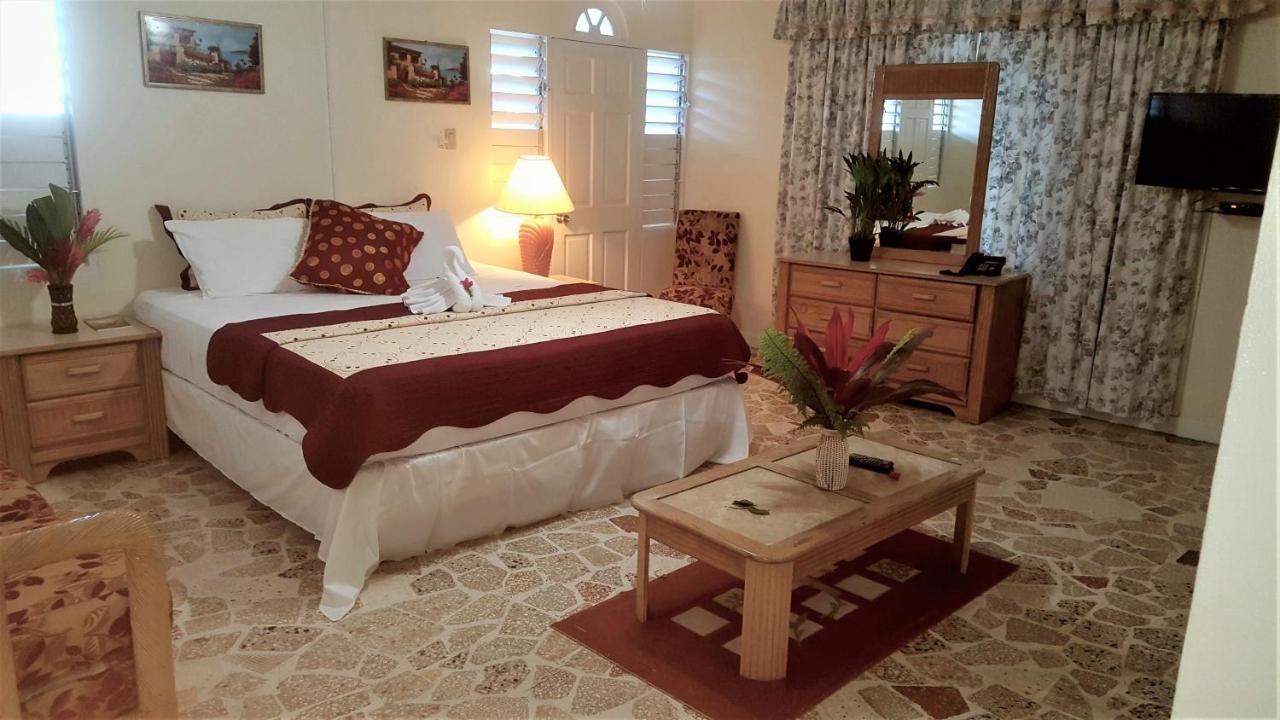 Paradise Inn 2*