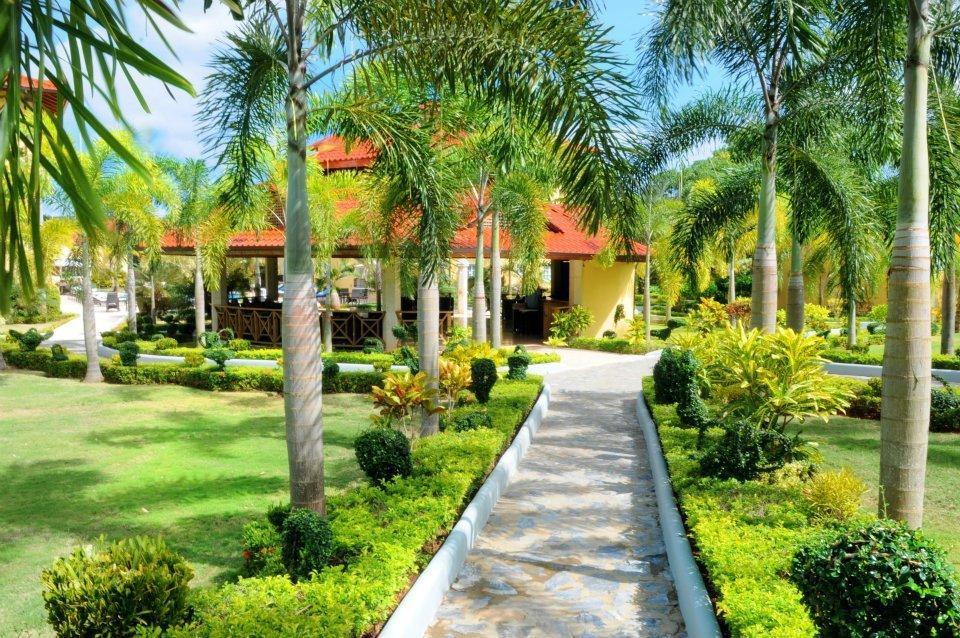 Grand Las Galeras Suites & 4*