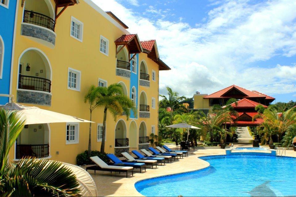 Grand Las Galeras Suites & 4*
