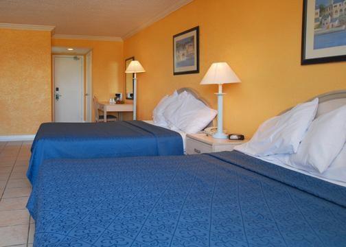 Express & 3* Nassau