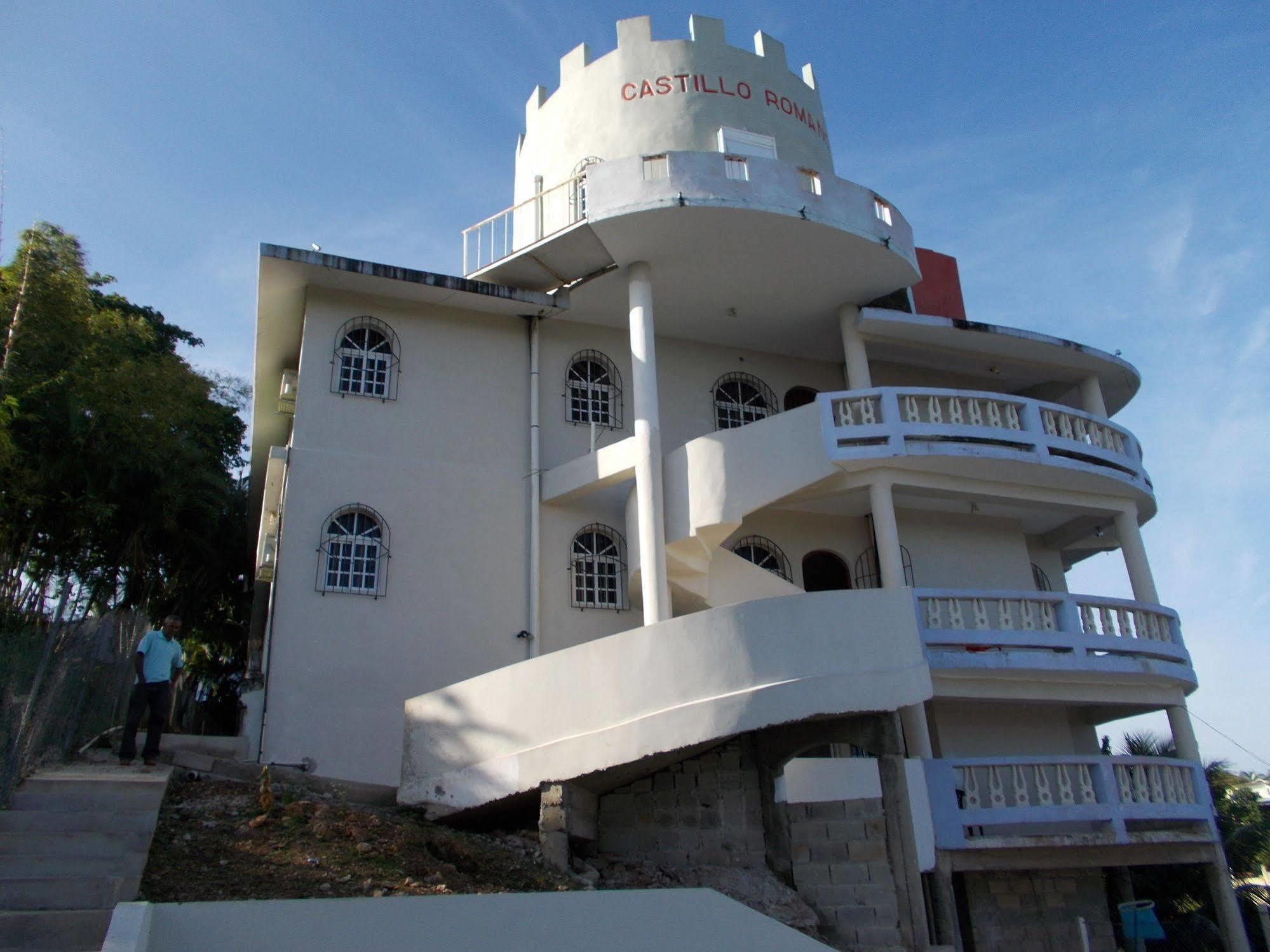 Castillo Romano Guest house Las Terrenas
