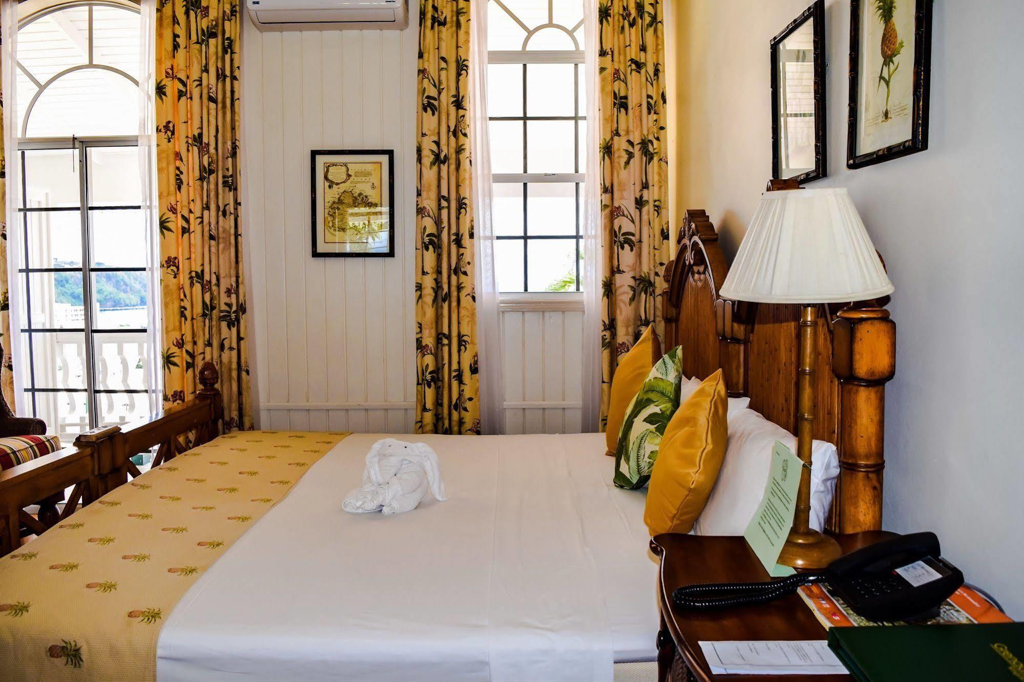 Grenadine House Hotel