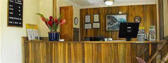 Bar-b-barn Beach Hotel 2*