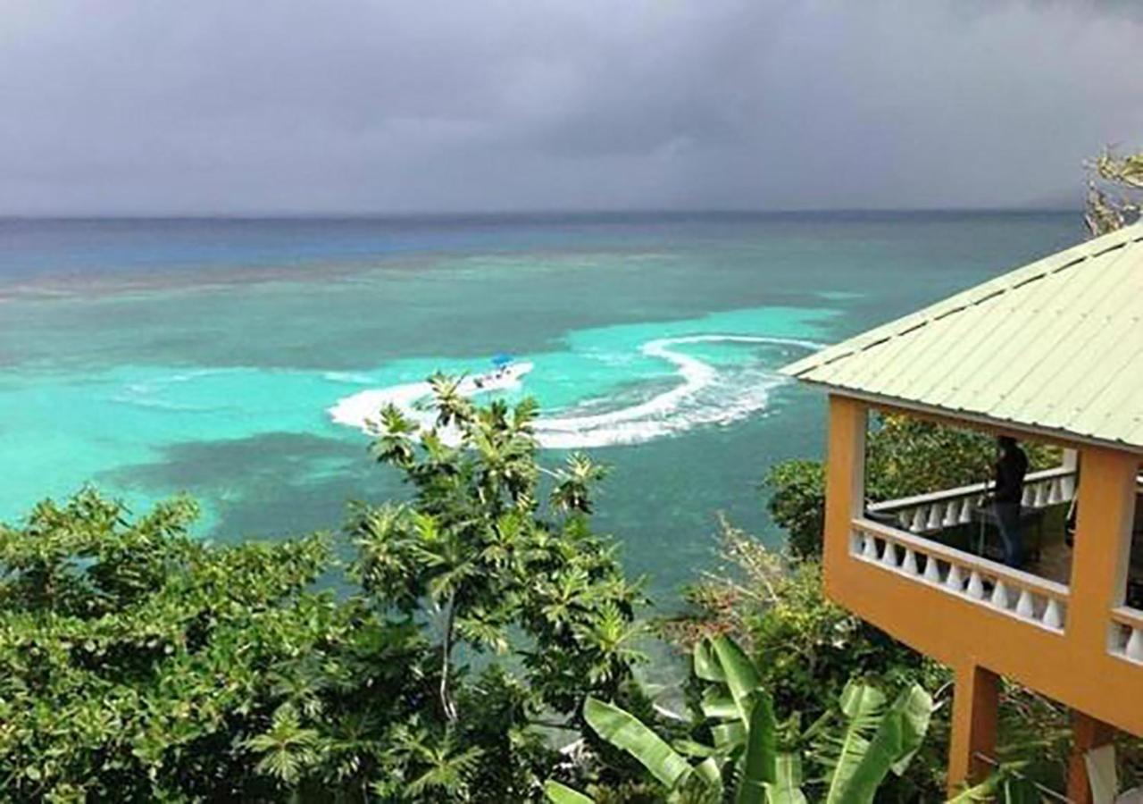 The At Pineapple Cove 3*