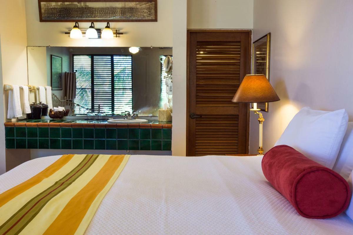 Hacienda Tamarindo Hotel 3*