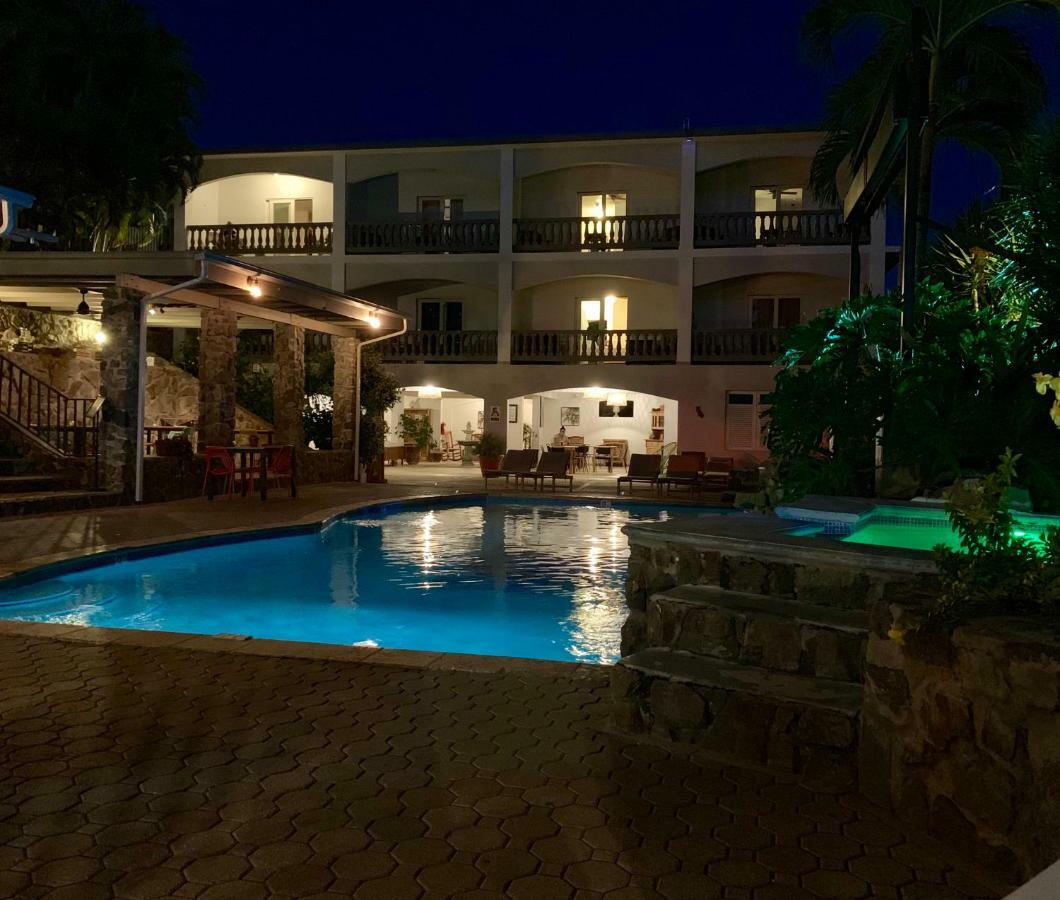 Hotel Lazy Parrot 3*