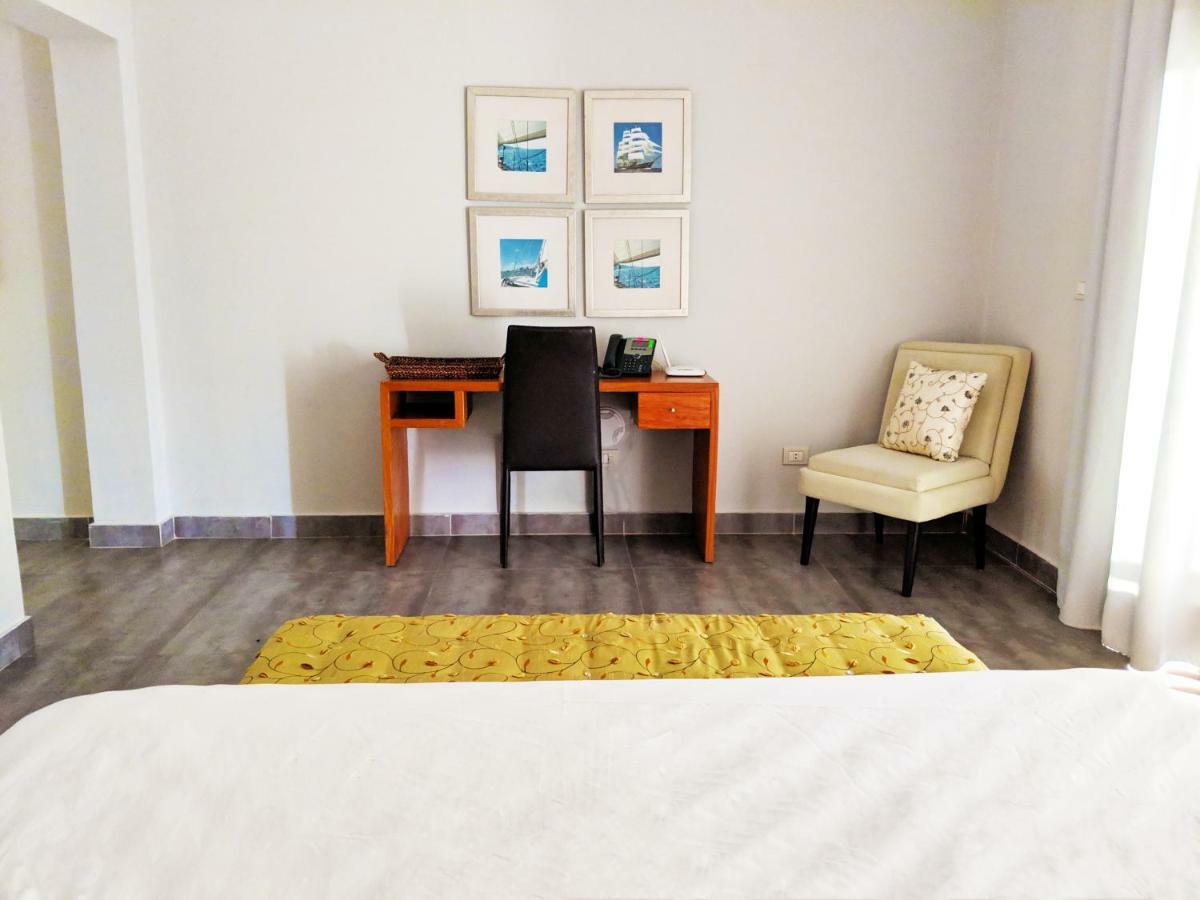 Marina Bay Cap Cana Hotel