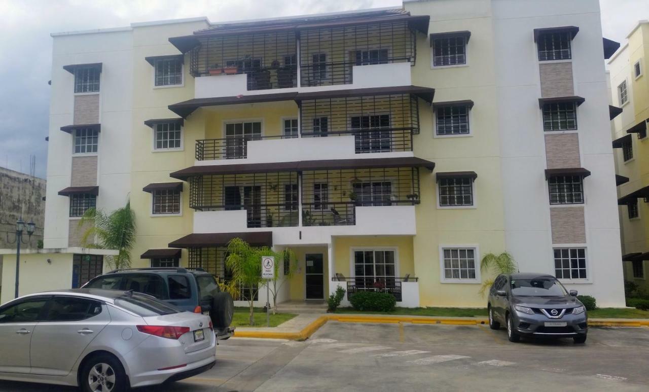 Torres Catalanas Apartment Santo Domingo