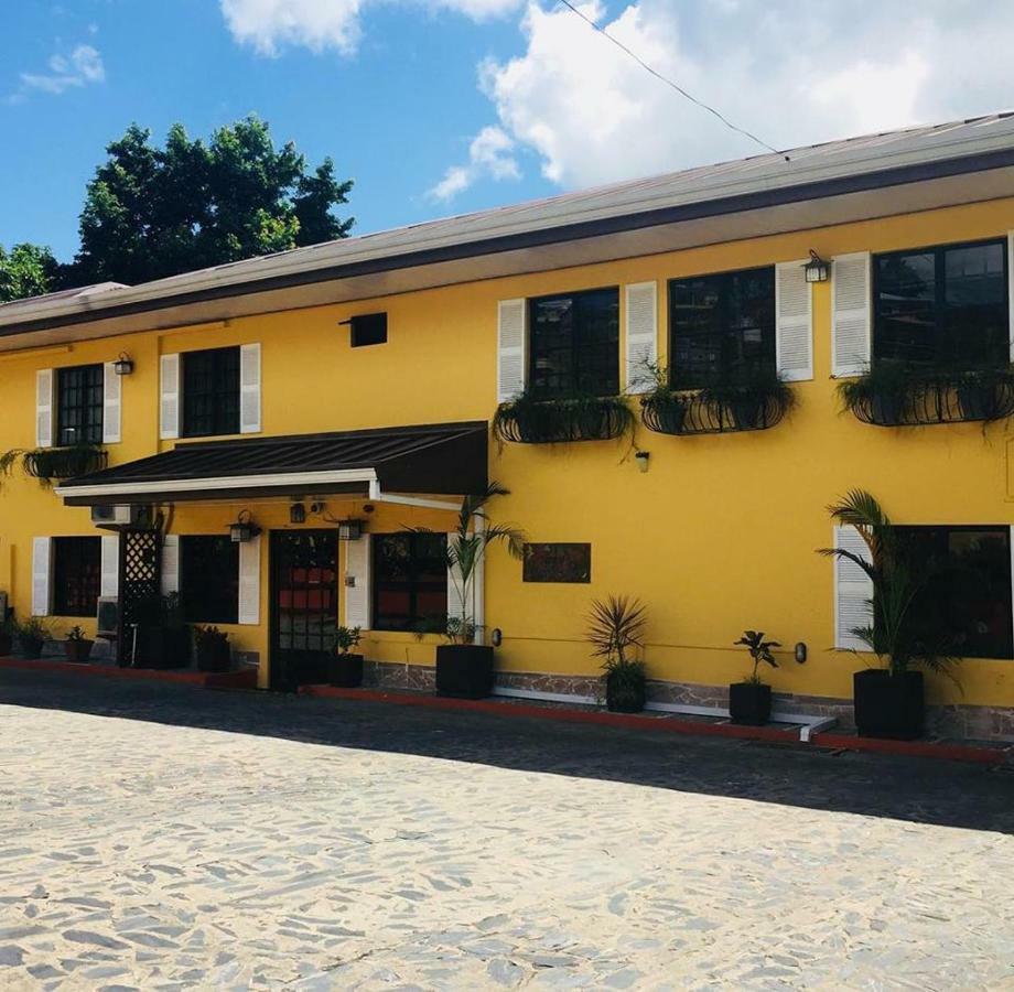 Coblentz Boutique 2* Port of Spain