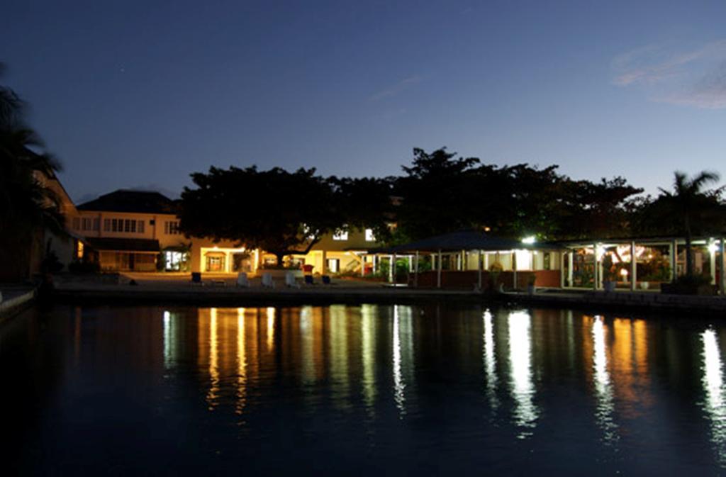 Grand Excelsior Port Royal Hotel Kingston
