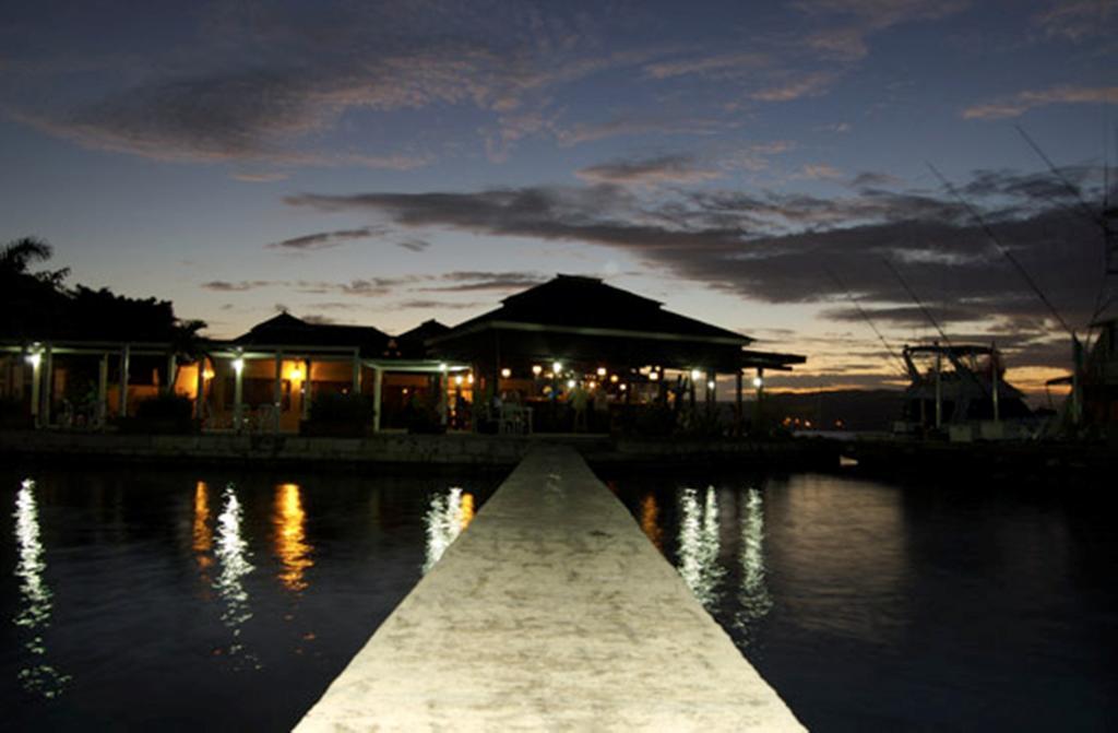 Grand Excelsior Port Royal Hotel