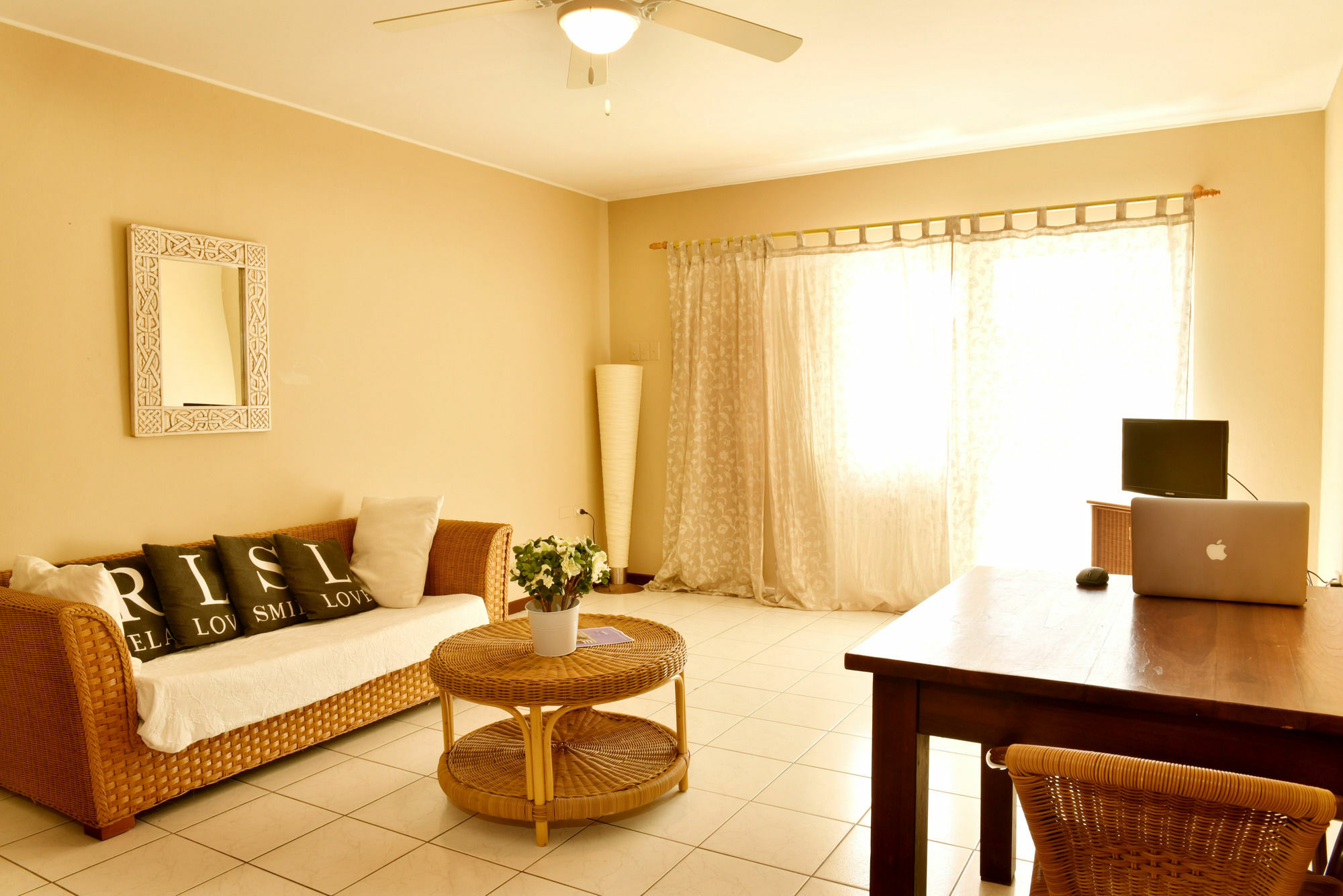 Pega Pega Apartamento Oranjestad
