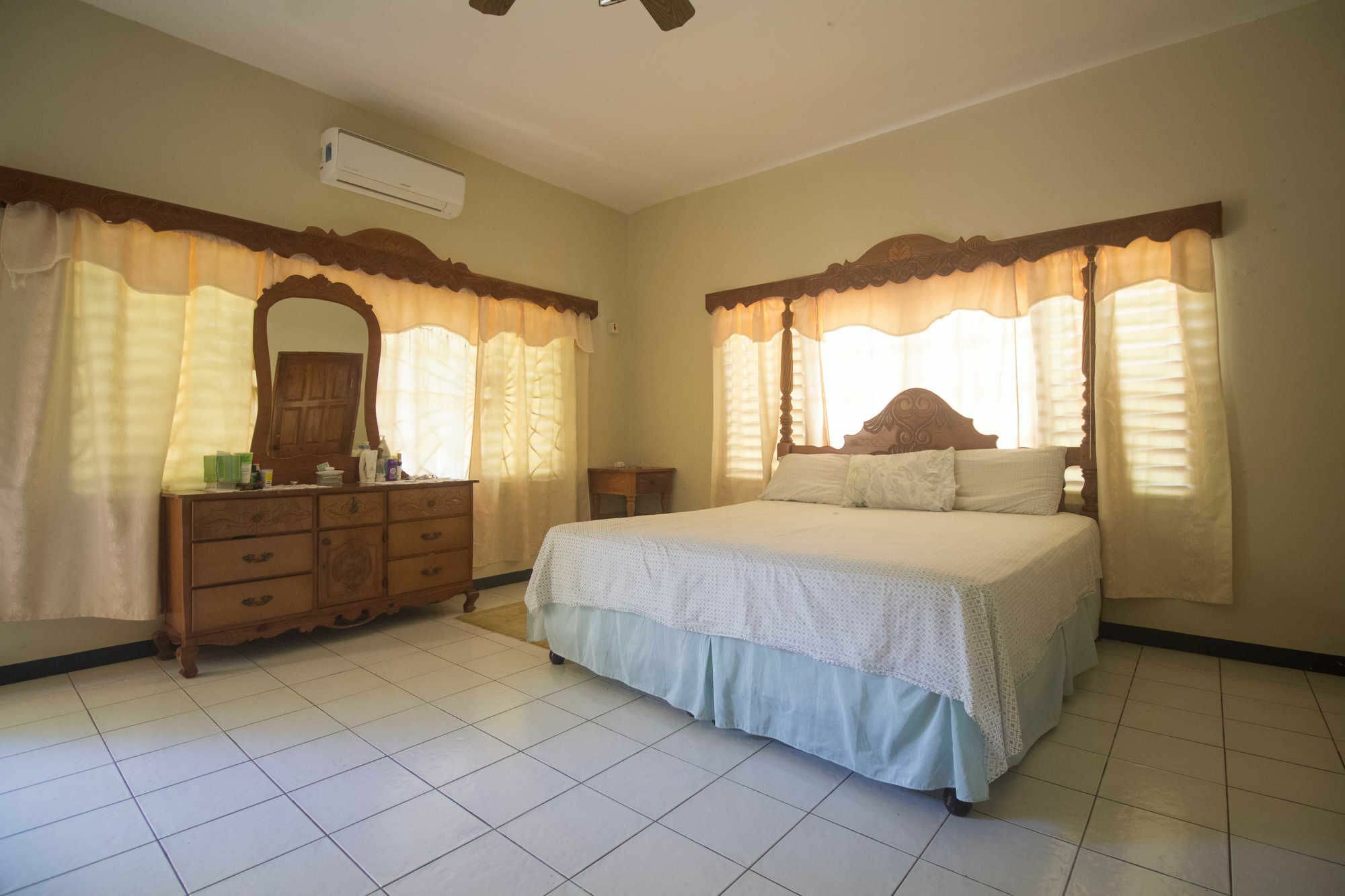 Rainbow Hill Negril