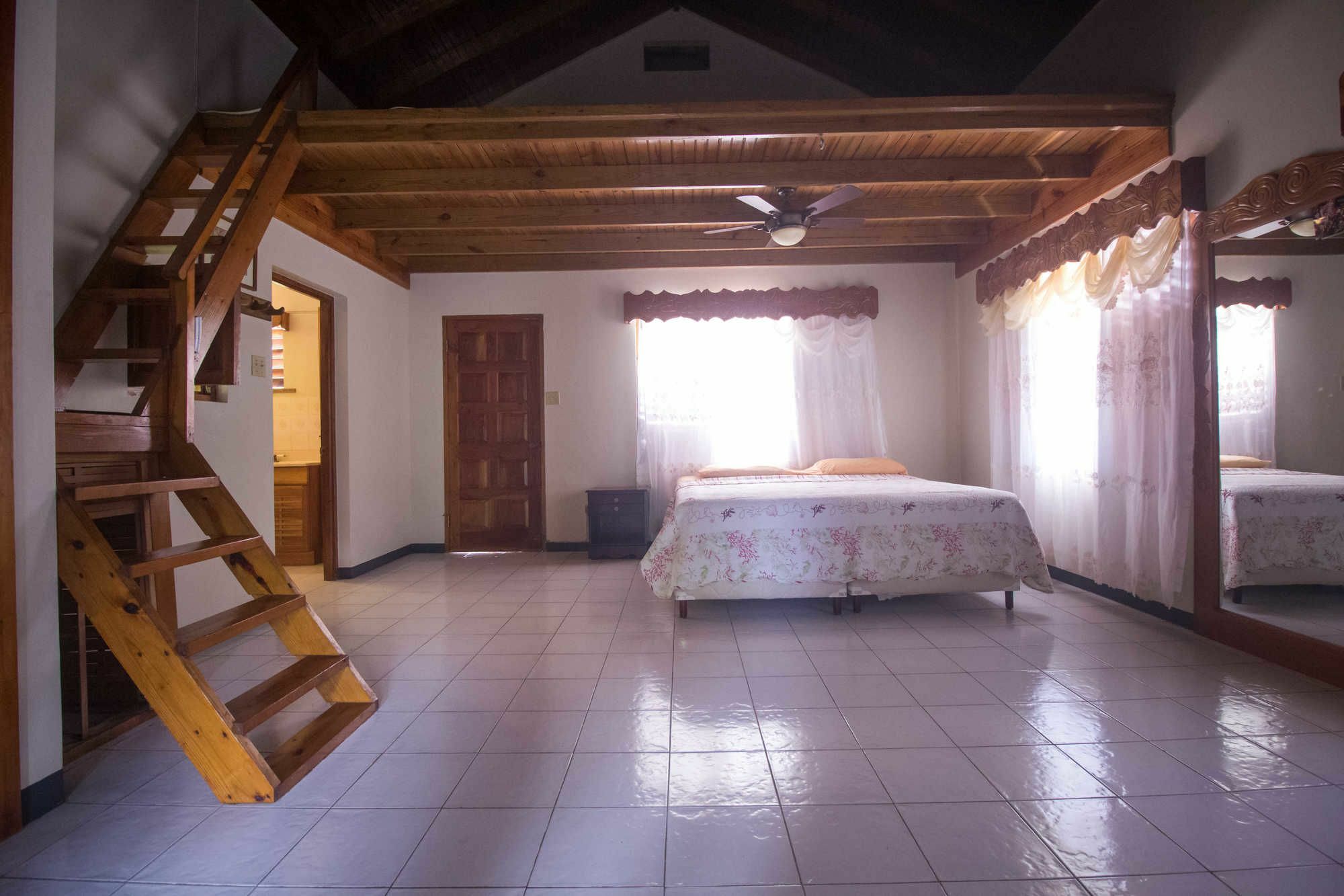 Villa Rainbow Hill *