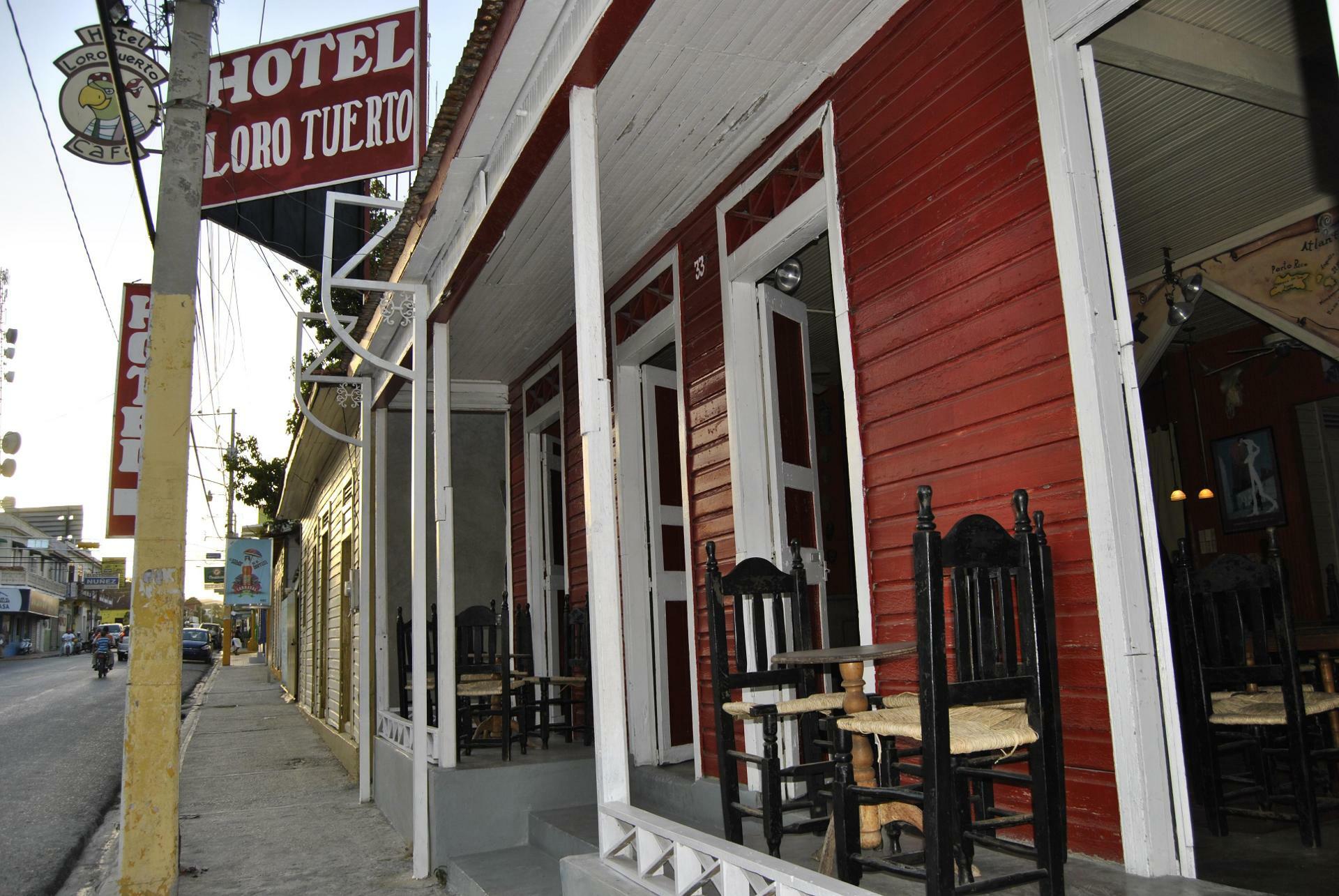 Loro Tuerto Hotel 2*