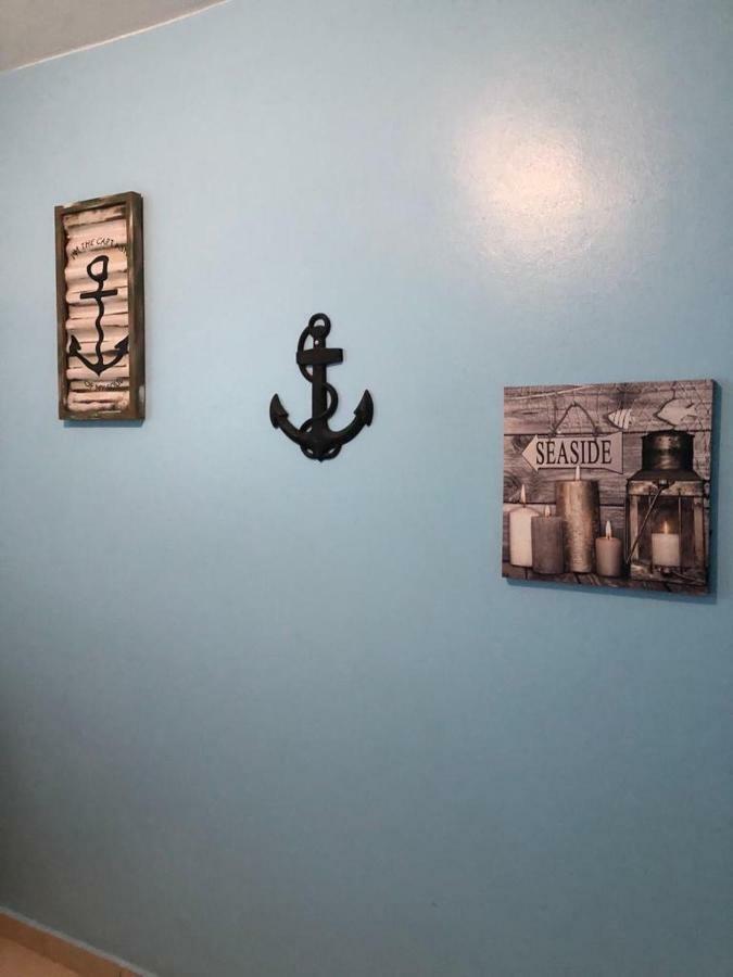 Apartment Rompeolas Beach House