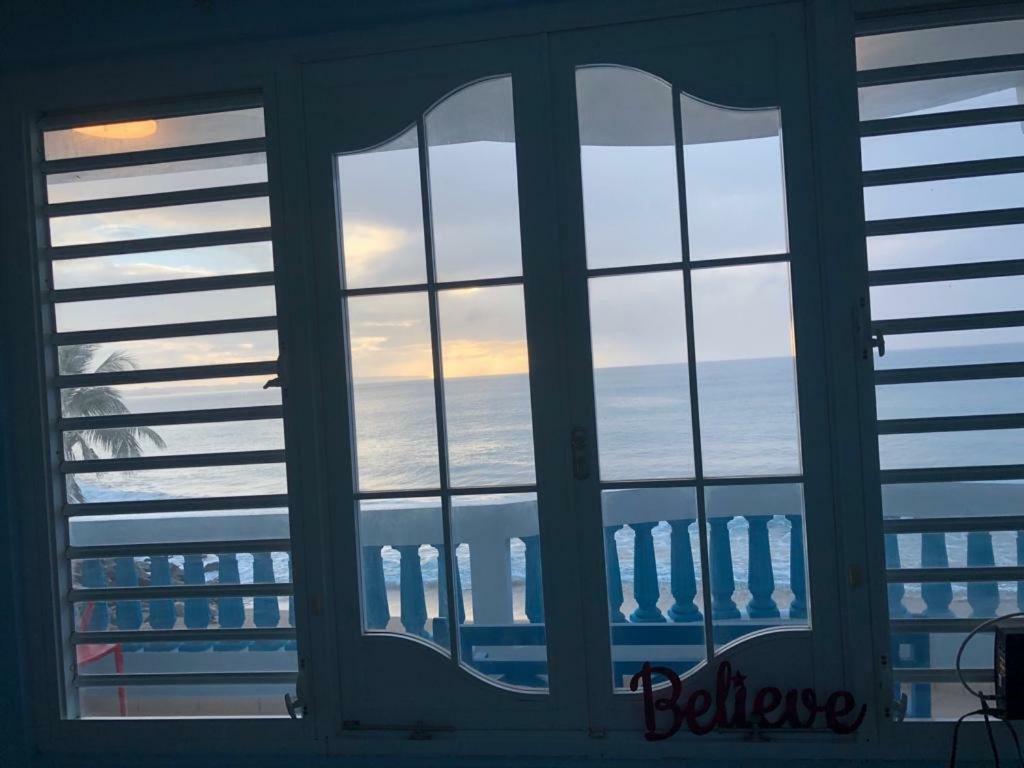 Apartment Rompeolas Beach House