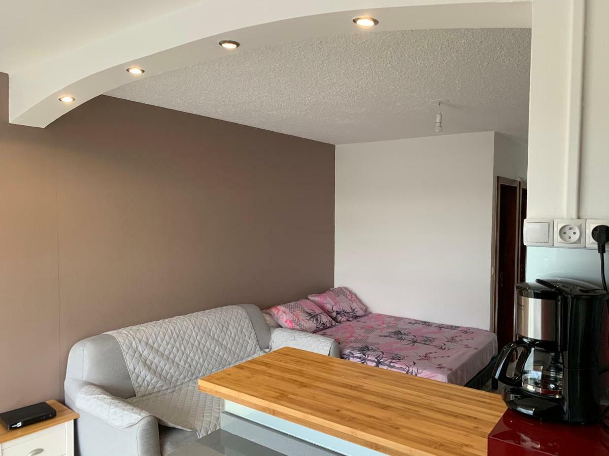 Apartment Ds Securisee Avec Vue & Acces A La . Le Moule